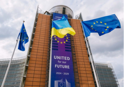 Лідери семи держав ЄС вимагають від Брюсселя ухвалити кредит для України із заморожених активів рф