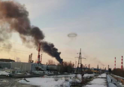 Українські дрони знову вивели з ладу НПЗ у Волгограді