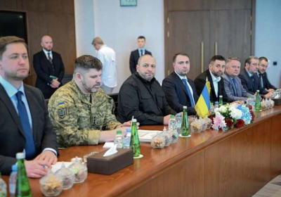 Тристоронні переговори в Абу-Дабі завершено: Умєров повідомив про результати