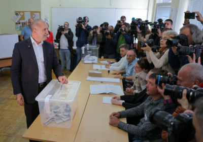 Вибори у Болгарії: лідирує партія проросійського експрезидента Радєва (оновлено)