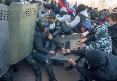 Бійка в Донецьку 6 квітня. Фото: twitter.com/mikekomar