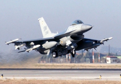 Уряд Бельгії вирішив прискорити постачання Україні власних винищувачів F-16 