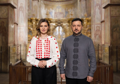 Президент України та перша леді привітали українців із Великоднем